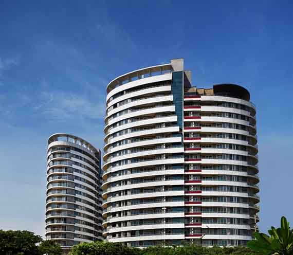 http://www.getsellproperty.com/builder/omaxe/twin-towers/header.jpg